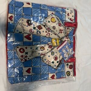 Brighton Love Sparkle Tote. Art work by Tom Clancy.